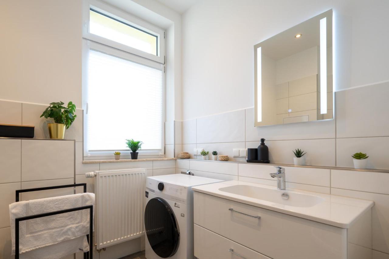 Maremar - Design Apartment - Luxus Boxspringbett - Zentral - Kueche - Arbeitsplatz - Highspeed Wlan Γκέρα Εξωτερικό φωτογραφία